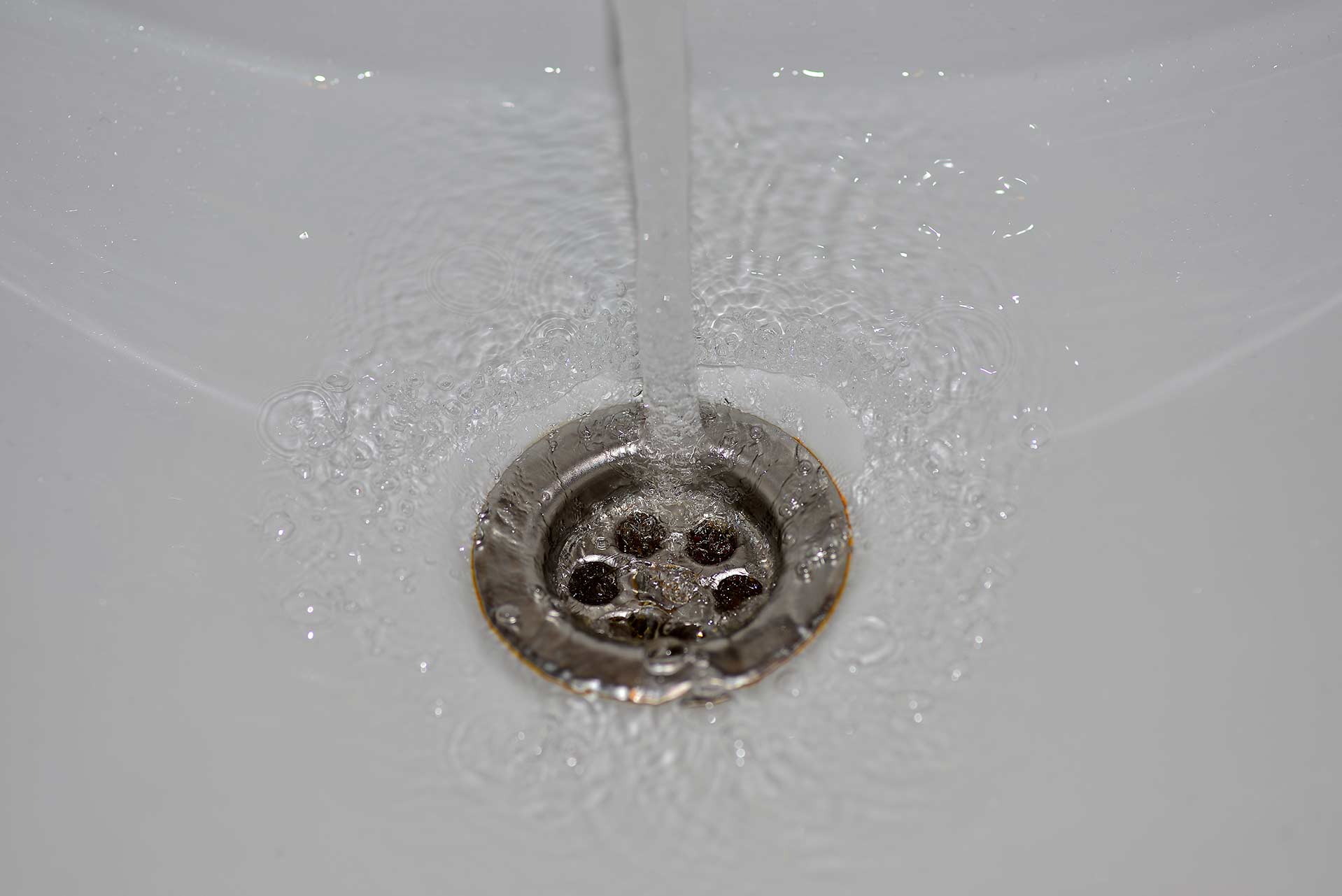 A2B Drains provides services to unblock blocked sinks and drains for properties in Brixton.